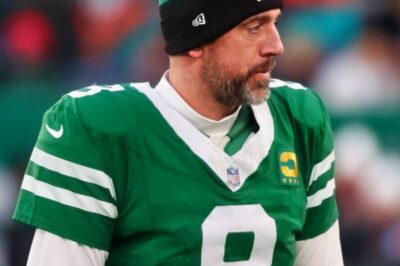 Inside Source Reveals The Real Reason Why Aaron Rodgers Still Hasn’t Signed With The Pittsburgh Steelers