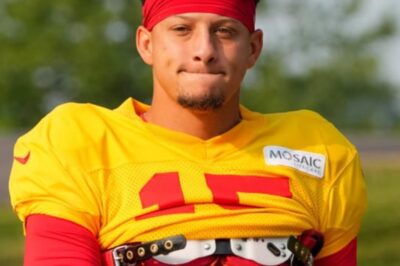 Kansas City Chiefs QB Patrick Mahomes Got Some Terrible News Today Patrick Mahomes just got hit with devastating news that has fans and analysts in total shock. The Kansas City Chiefs star, known for keeping cool under pressure, is now facing a situation that could impact more than just his season. Social media is lighting up with reactions—and it’s not looking good.