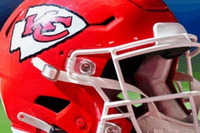 BREAKING: Kansas City Chiefs Release Popular QB In Surprise Move