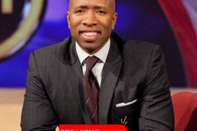 Kenny Smith Sparks Internet Frenzy After Getting Cozy With Scandalous Bikini-Clad Model On Miami Beach (PICS)