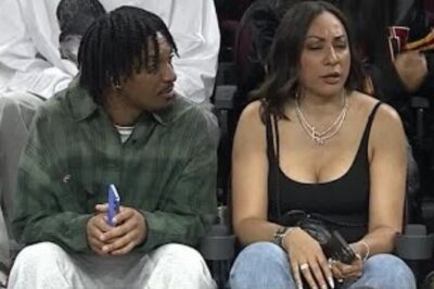 Jayden Daniels’ Mom Was Causing a Major Distraction On The Sideline With Her Custom Leather Outfit That Showed Plenty Of Leg [VIDEOS]