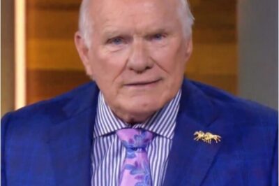 YOU’VE HELD ON TOO LONG — Everyone Wants Terry Bradshaw To Retire ASAP After Nauseating Error On Live TV [VIDEO]