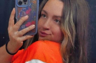 Denver Broncos’ Hottest Female Fan Went Ch33ks Completely Out In Bathroom Selfie To Inspire Her Team For SNF [PHOTO]
