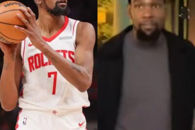 Kevin Durant Spotted Arriving At Restaurant With Large Group Of Women, And Everyone Noticed The Same Thing [VIDEO]