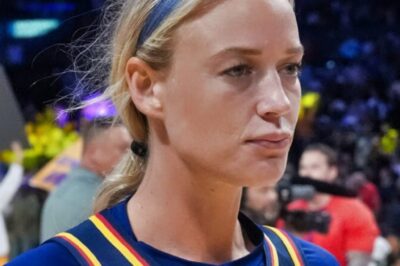 Sophie Cunningham Risks It All In Bikini Selfie That Has The Entire Internet In A Frenzy [PHOTO]