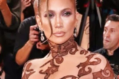 56-Year-Old Jennifer Lopez Knew What She Was Doing When She Took This Thirst Trap Selfie From a Risky Angle [PHOTO]