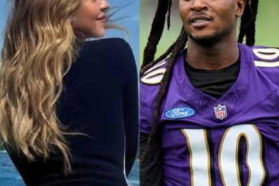 DeAndre Hopkins’ Old Comment on Sydney Sweeney’s “THIRST TRAP” Cheeks Post Is Going Viral—What He Said Is Gold