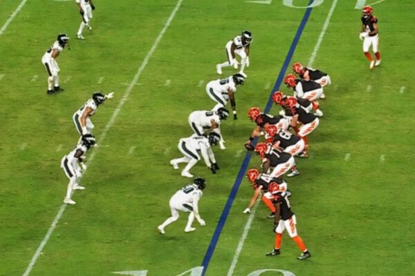 “Who TF Is This?” — NFL Fans Can’t Believe Unknown Rookie RB’s TD Run ...